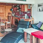 3 Bedroom Lovely Home In Nowe Warpno *