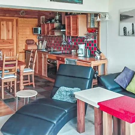 Lovely Home In Nowe Warpno With Wifi *