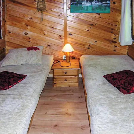 Holiday home Stunning In With House Sea View