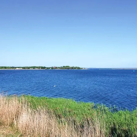 度假居 3 Bedroom Gorgeous In 新瓦尔普诺